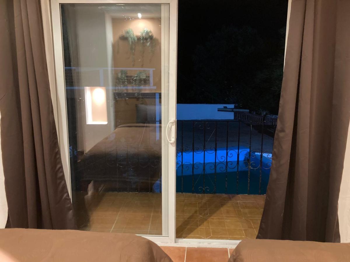 Lu'Um Master Suites Taxco de Alarcon Bagian luar foto
